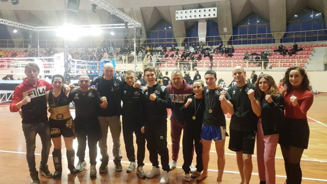 2 vittorie nel contatto pieno e 2 nel contatto leggero
